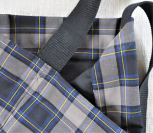 Blue/Blk woolblend 41" long handle